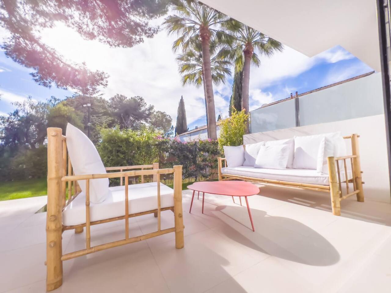 Bajo Con Jardin En La Milla De Oro Apartment
